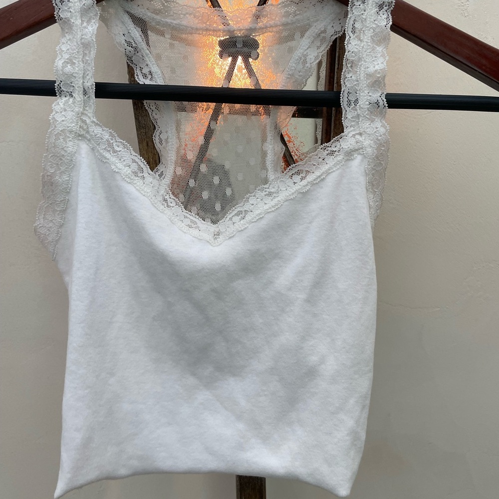 Abercrombie & Fitch White Lace Accent Top